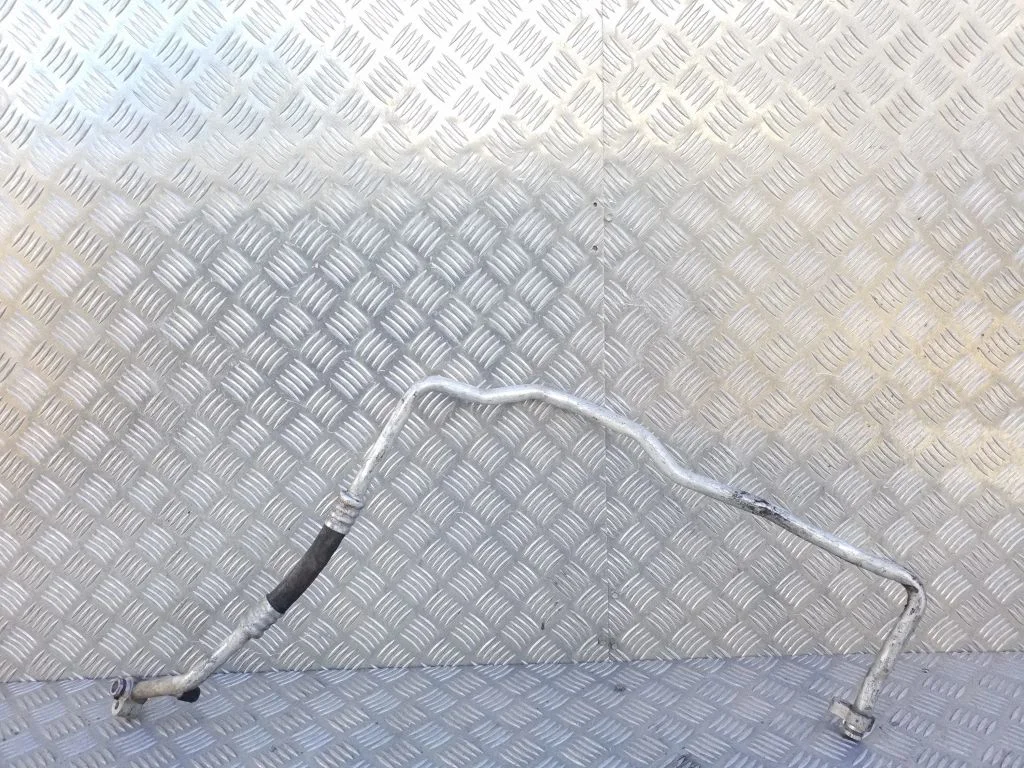 Air conditioning (A/C) pipe/hose 7H1820743P