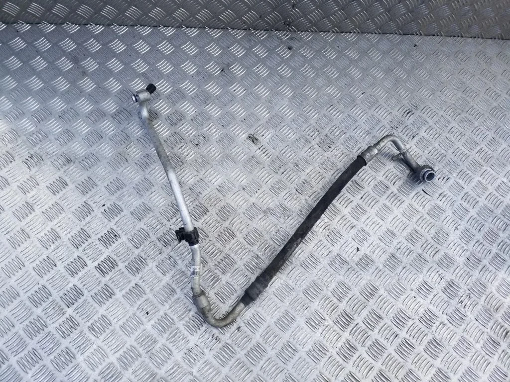 Air conditioning (A/C) pipe/hose 2H2820743