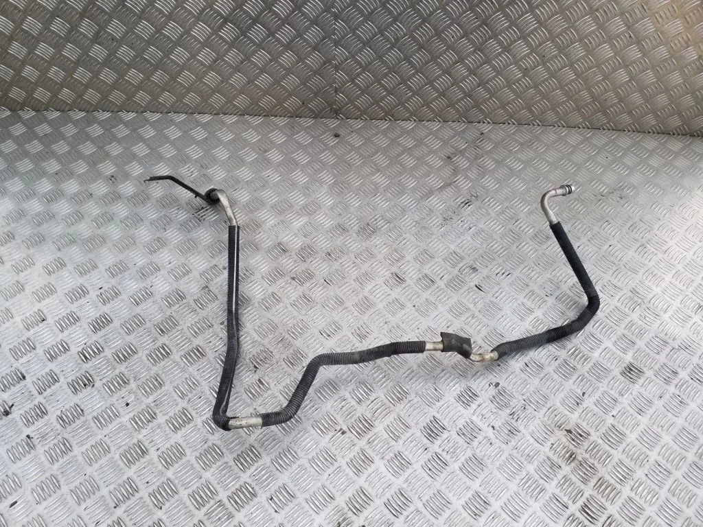 Air conditioning (A/C) pipe/hose