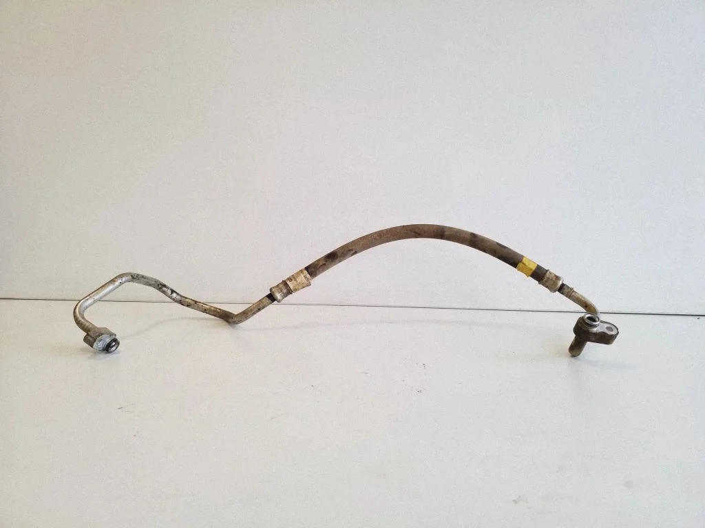 Air conditioning (A/C) pipe/hose 887110KC20