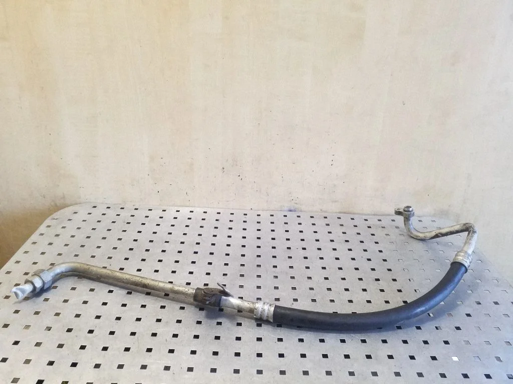 Air conditioning (A/C) pipe/hose