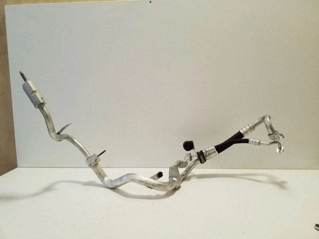 Kliimaseadme toru / voolik – Mercedes-Benz EQB (2021-)