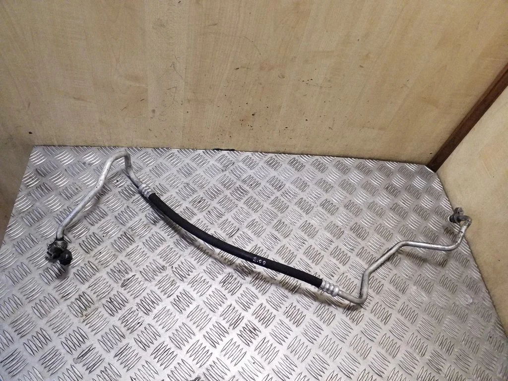 Air conditioning (A/C) pipe/hose 9250709