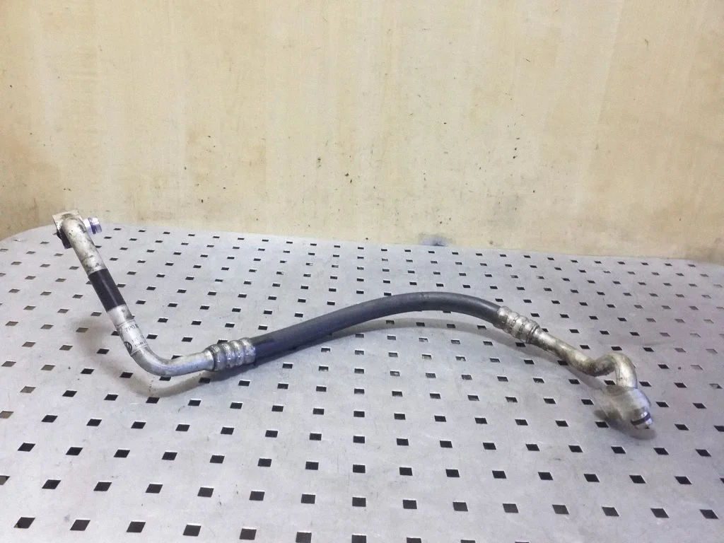 Air conditioning (A/C) pipe/hose 7P0820721D