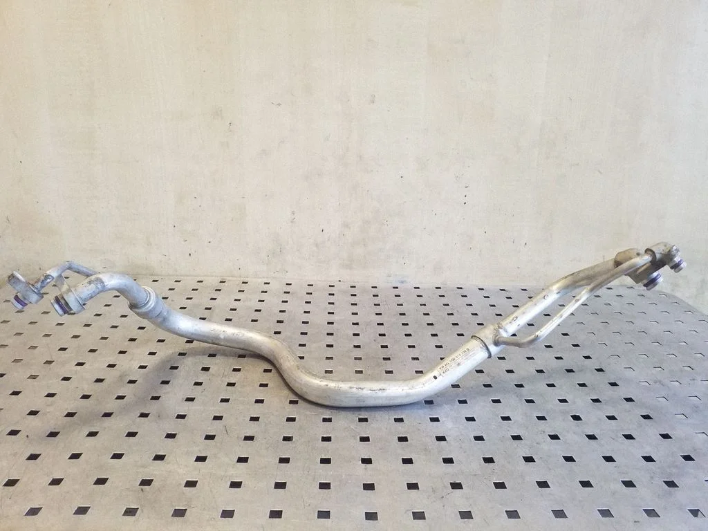 Air conditioning (A/C) pipe/hose 5Q2816738B
