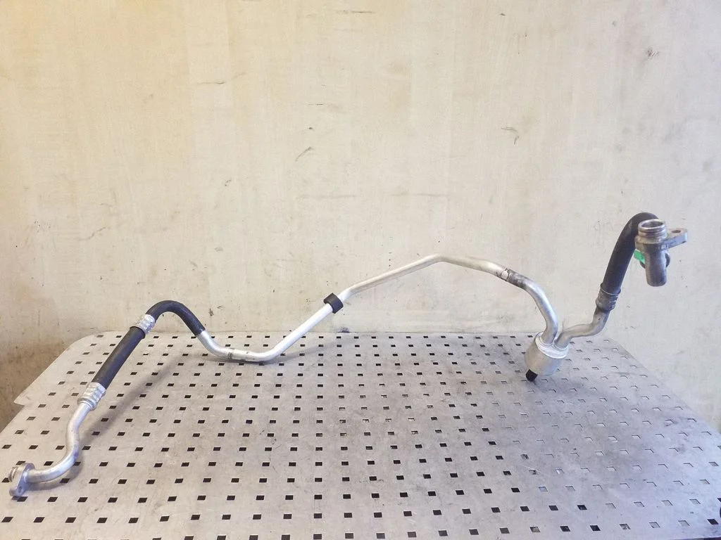Air conditioning (A/C) pipe/hose 9670651880