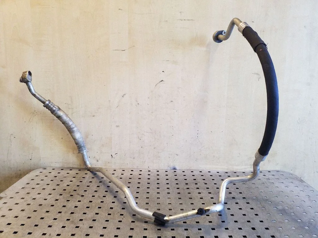 Air conditioning (A/C) pipe/hose 5N0820743D