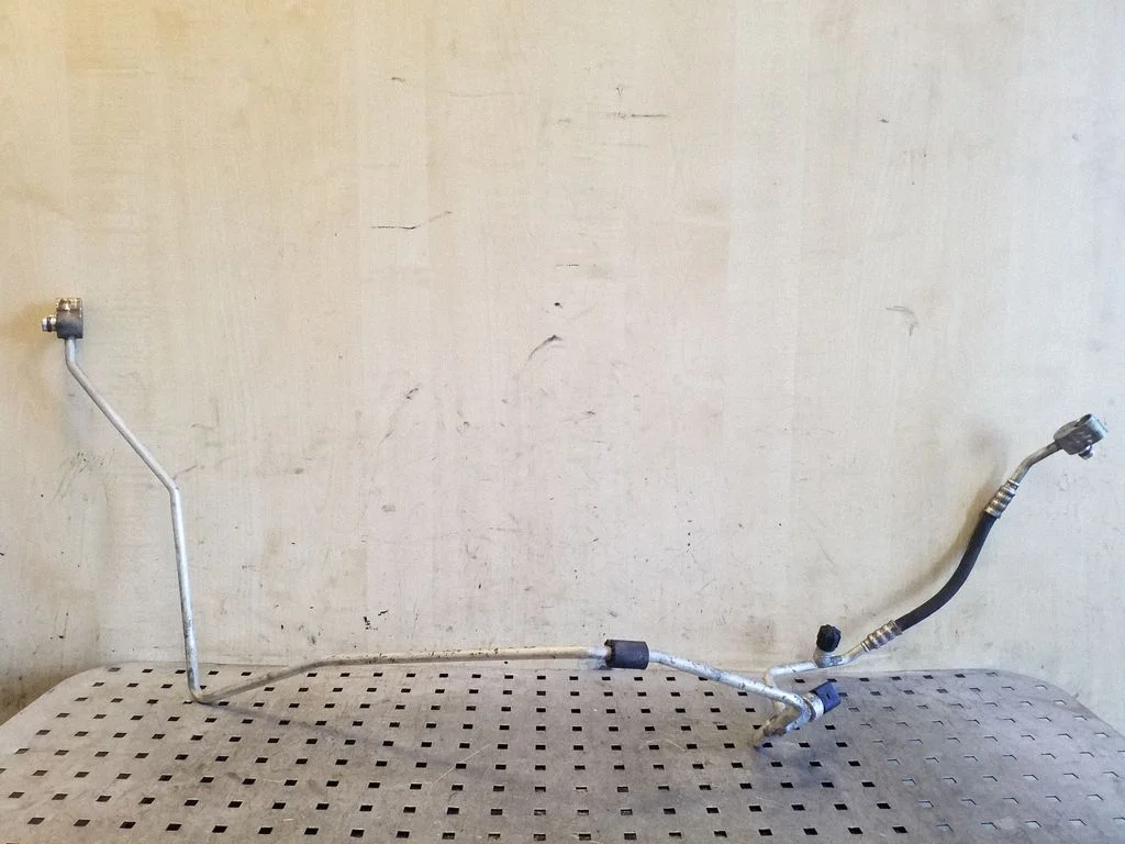 Air conditioning (A/C) pipe/hose 5N0820741C