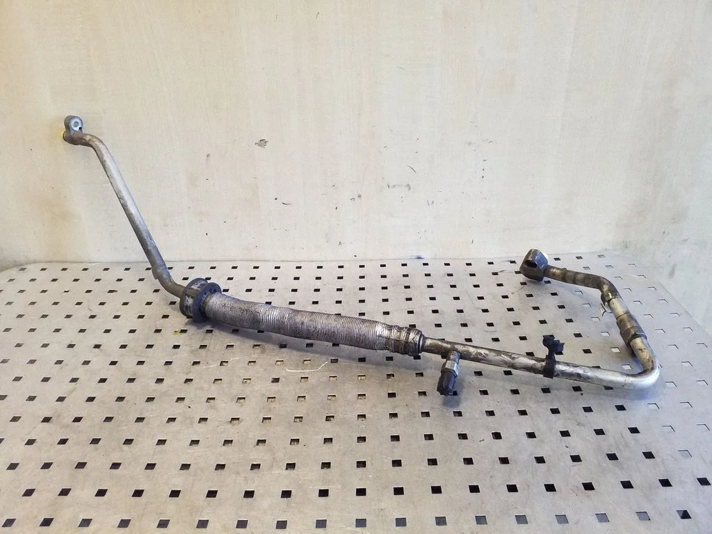 Air conditioning (A/C) pipe/hose 6918939