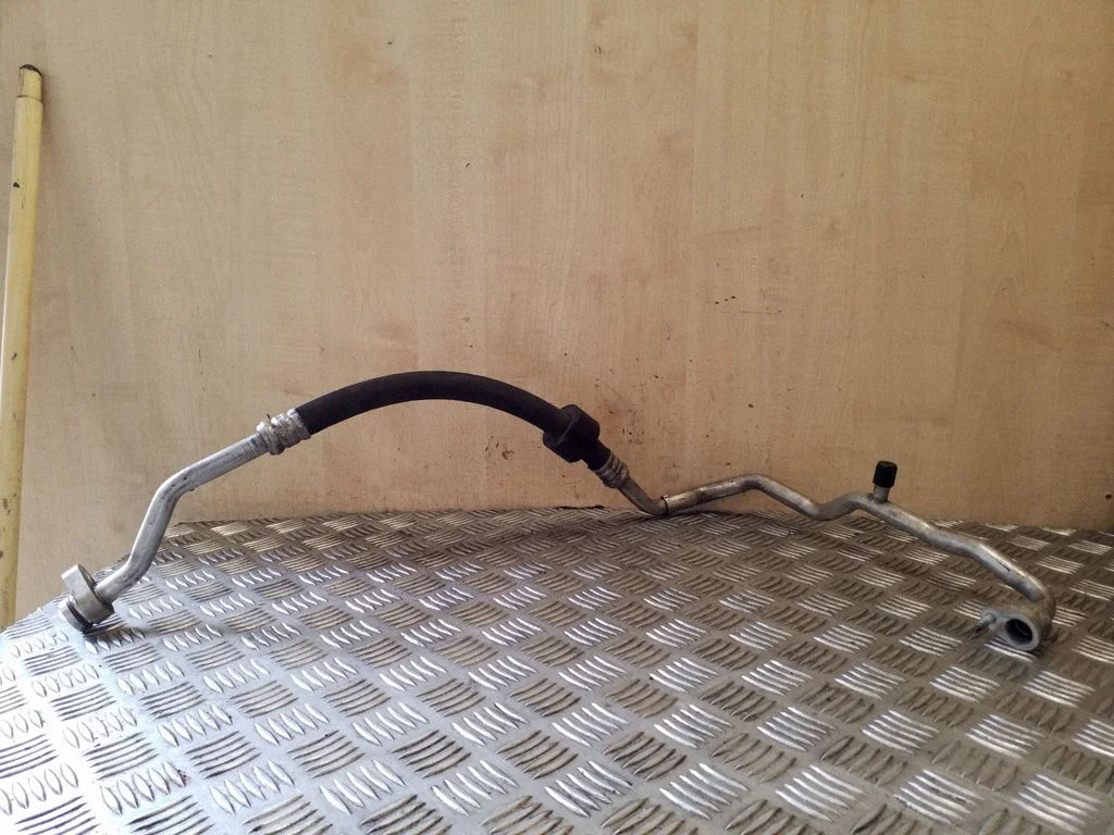 Air conditioning (A/C) pipe/hose 5Q0820743G