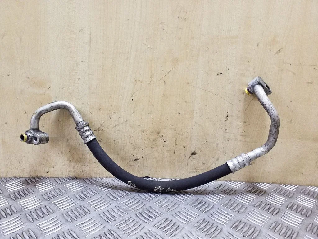 Air conditioning (A/C) pipe/hose 1K0820721C