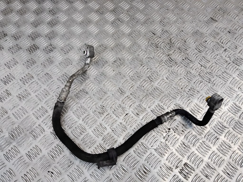 Air conditioning (A/C) pipe/hose – Audi A6 Allroad C6 (2006-2011)