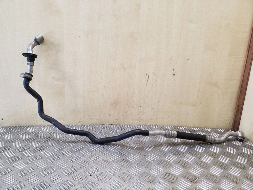 Kliimaseadme toru / voolik 7L0820743F