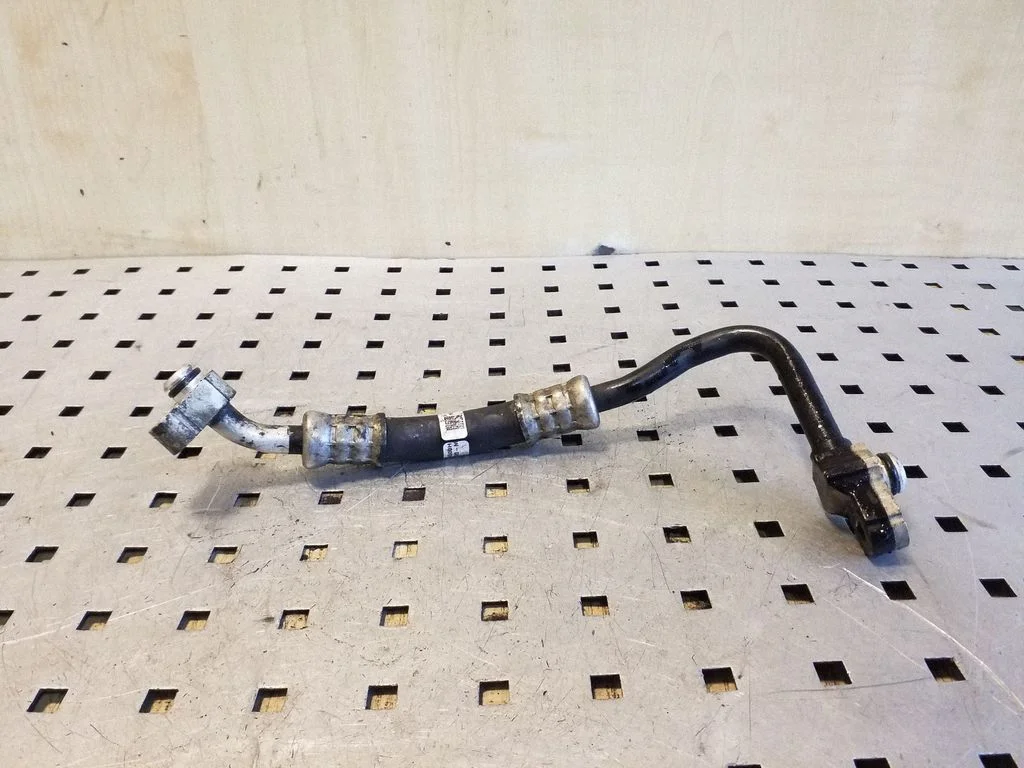 Air conditioning (A/C) pipe/hose MF445230