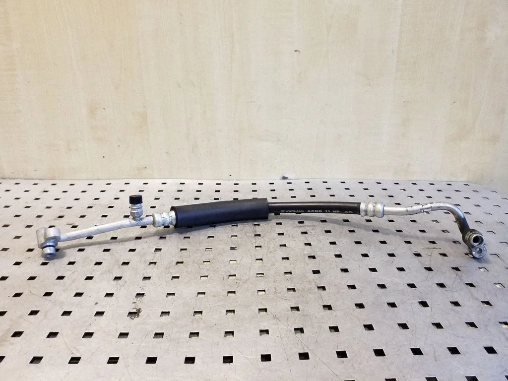 Kliimaseadme toru / voolik – Subaru XV I (2011-2018), eesmine