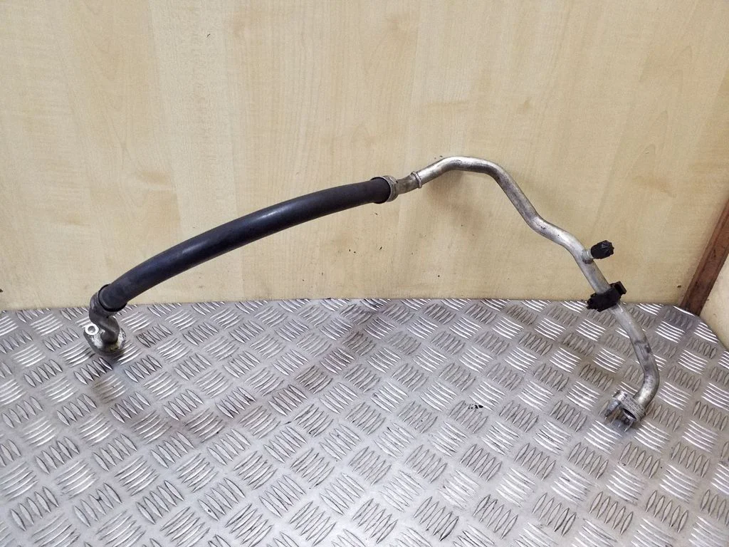 Air conditioning (A/C) pipe/hose 5Q0820743M