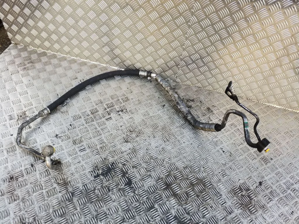Air conditioning (A/C) pipe/hose 3448289