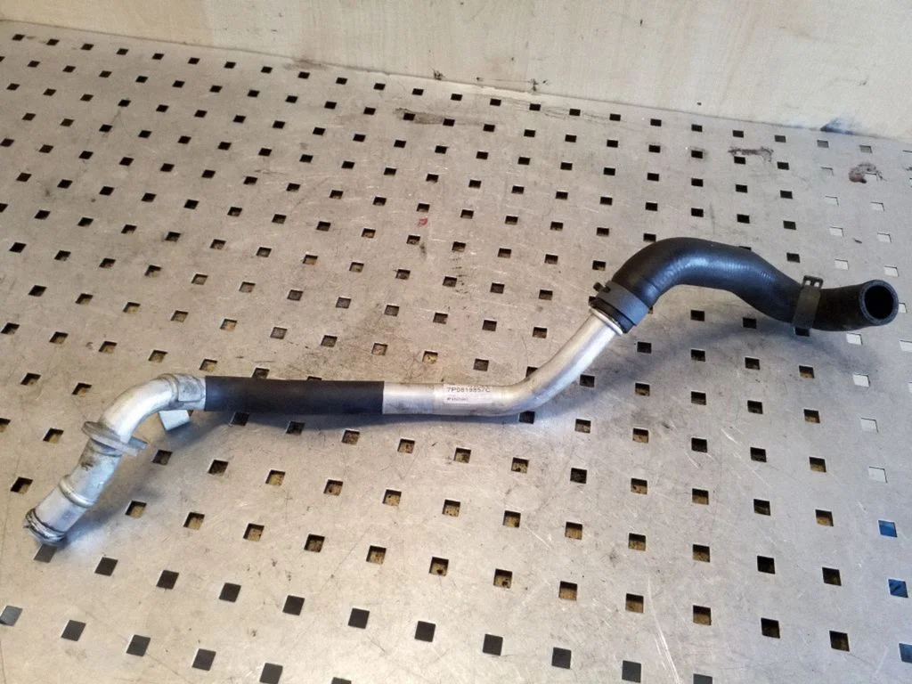 Air conditioning (A/C) pipe/hose 7P0819857C