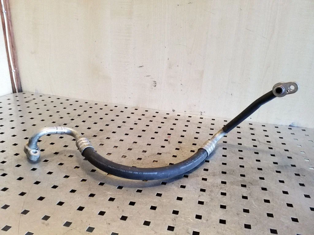 Air conditioning (A/C) pipe/hose 7P0820721