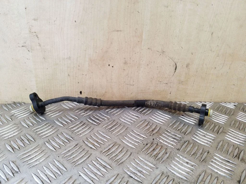 Air conditioning (A/C) pipe/hose – Land Rover Freelander 2 - LR2 (2007-2016)