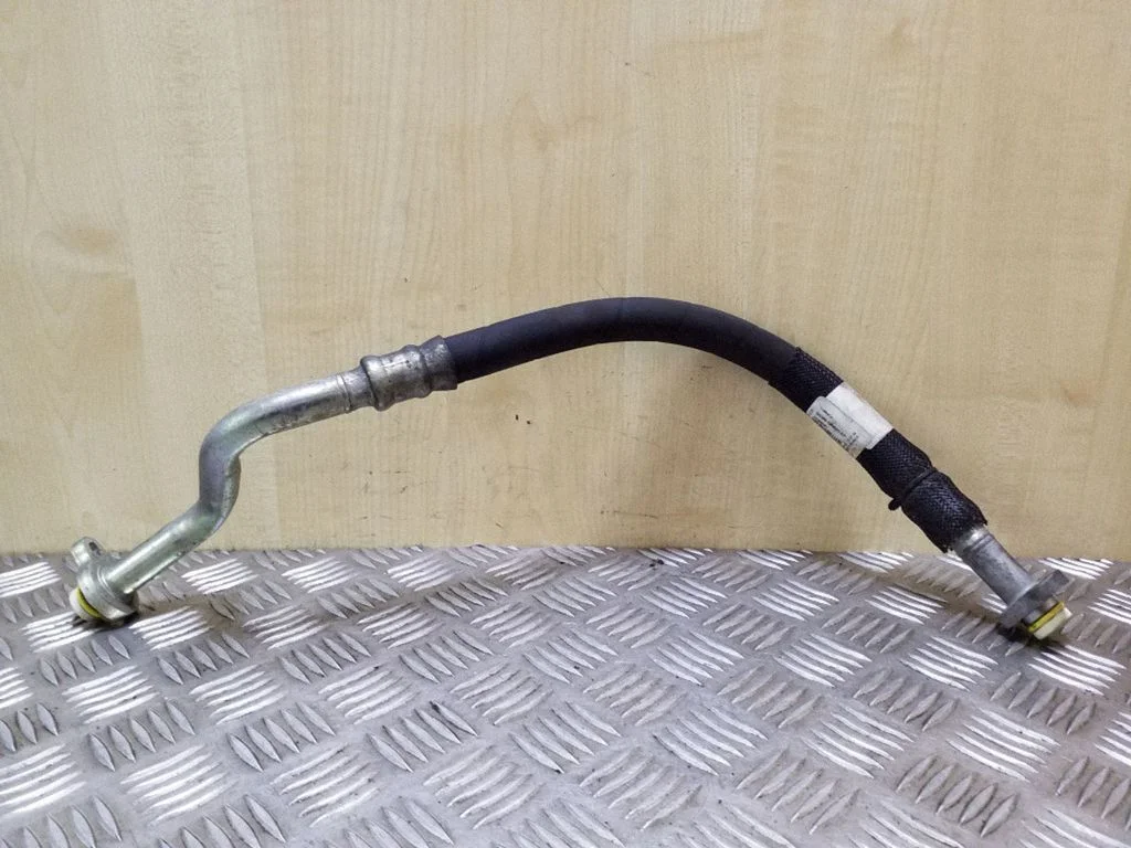 Air conditioning (A/C) pipe/hose – Land Rover Freelander 2 - LR2 (2007-2016)