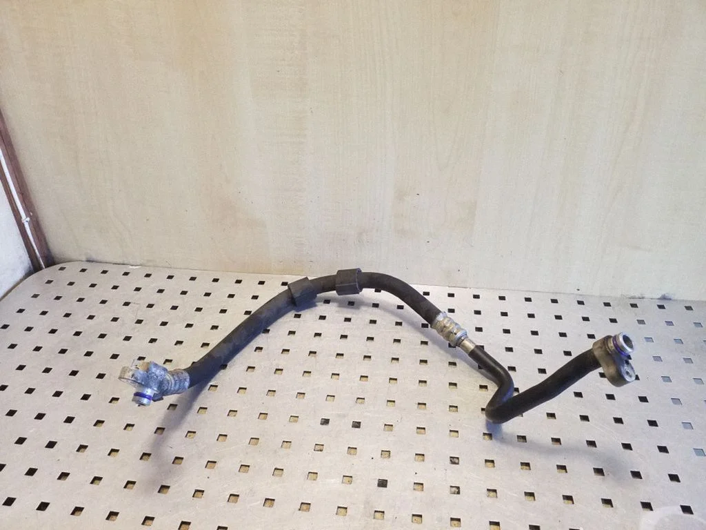 Air conditioning (A/C) pipe/hose 4G0260701J