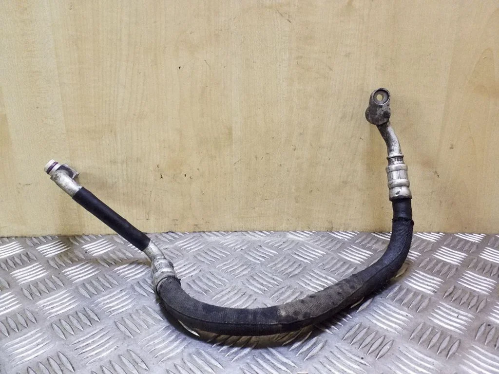 Air conditioning (A/C) pipe/hose 8K0260701