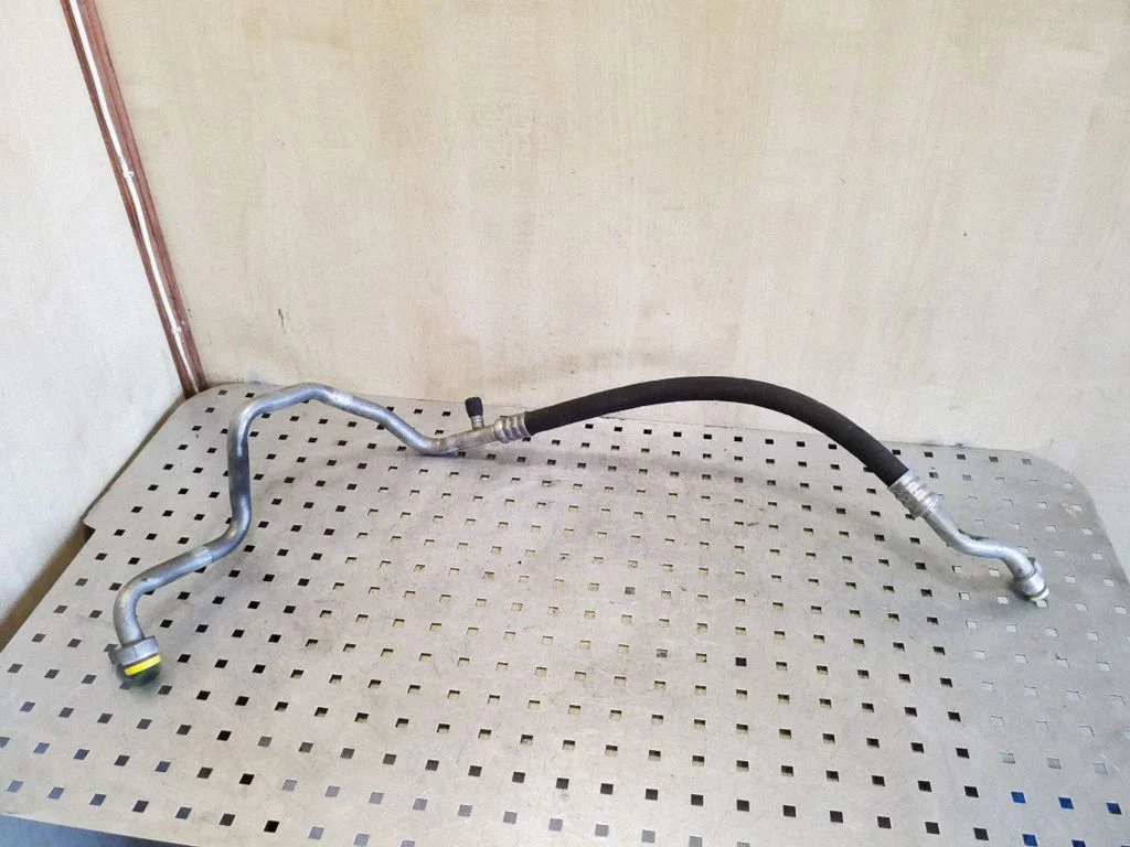 Air conditioning (A/C) pipe/hose 6453925070803