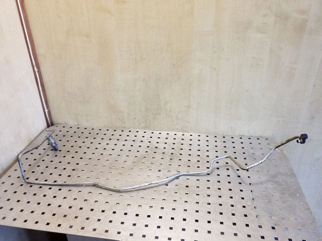 Air conditioning (A/C) pipe/hose