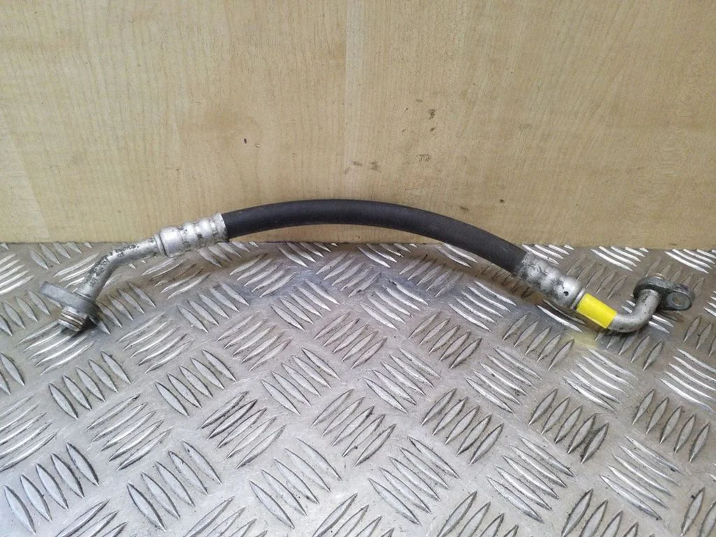 Air conditioning (A/C) pipe/hose – Citroen C4 I (2004-2010)