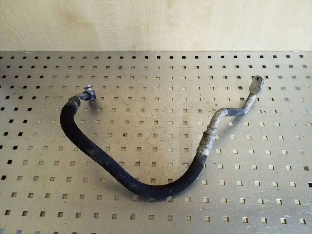 Air conditioning (A/C) pipe/hose 8K0260701