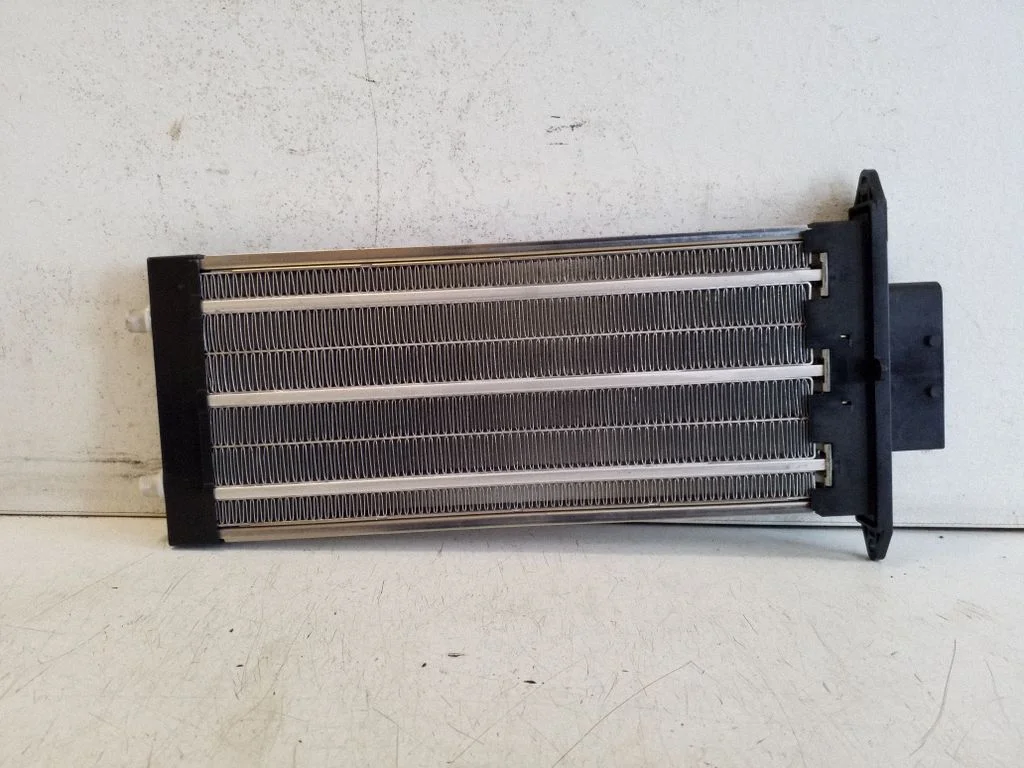 Elektryczna nagrzewnica kabiny 12619C072
