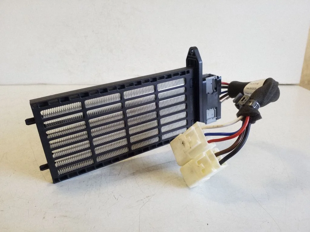 Elektriline salongi küttekeha radiaator 271431BP1A