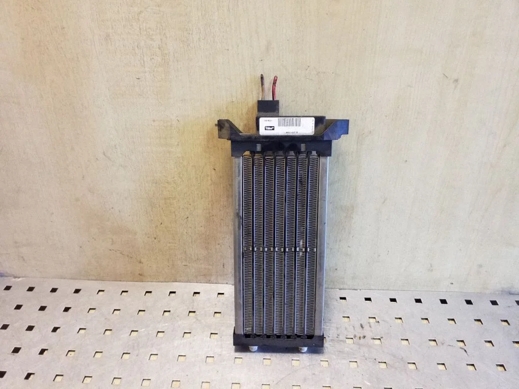 Elektriline salongi küttekeha radiaator – Audi A4 S4 B6 8E 8H (2001-2005)