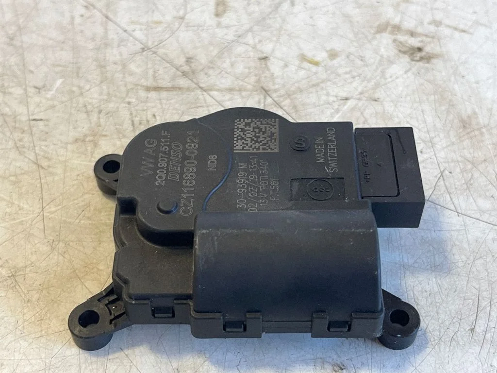 Air flap motor/actuator 2Q0907511F