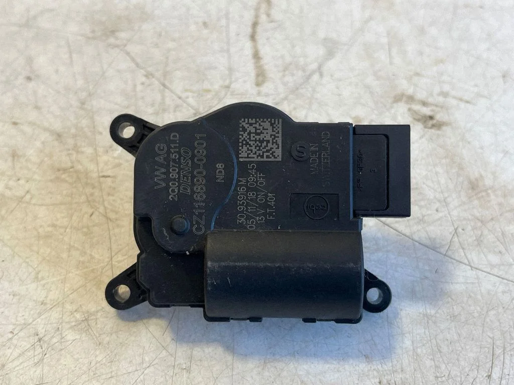Air flap motor/actuator 2Q0907511D