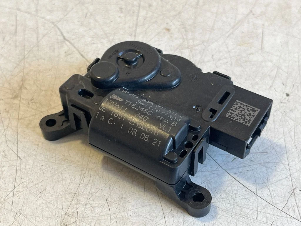 Air flap motor/actuator 5WA907511C – Audi SQ2 GA (2017-)