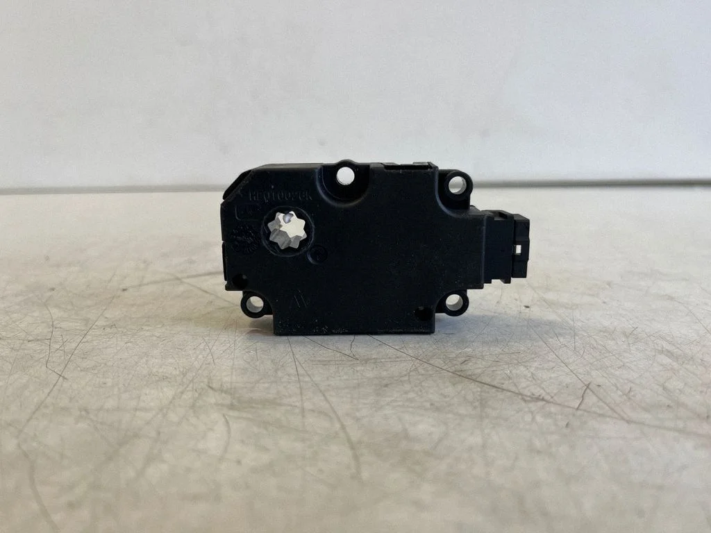 Air flap motor/actuator A0999063502