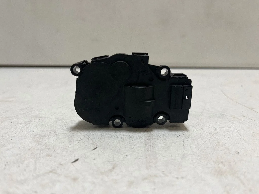 Gaisa aizvara motoriņš/aktuators T52579A