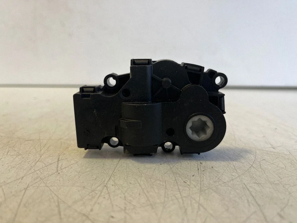 Gaisa aizvara motoriņš/aktuators EGP0001