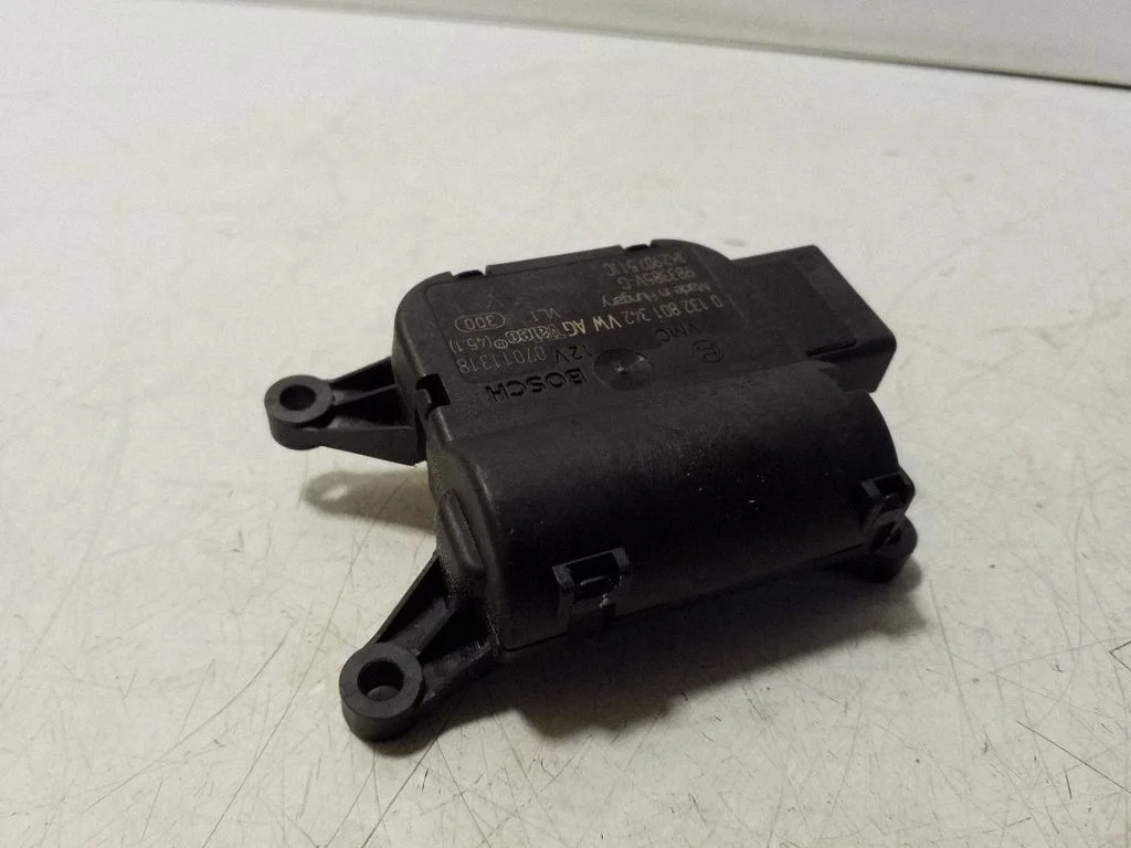 Air flap motor/actuator 1K2907511C