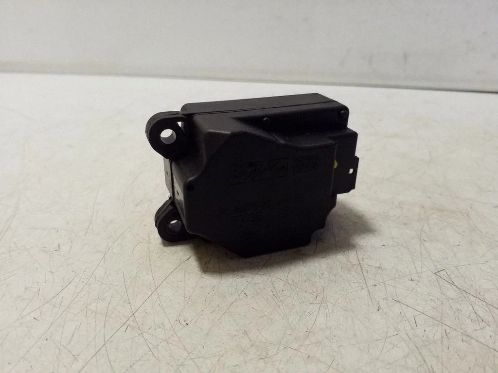 Õhuklapi mootor / ajam 6G9N19E616BB