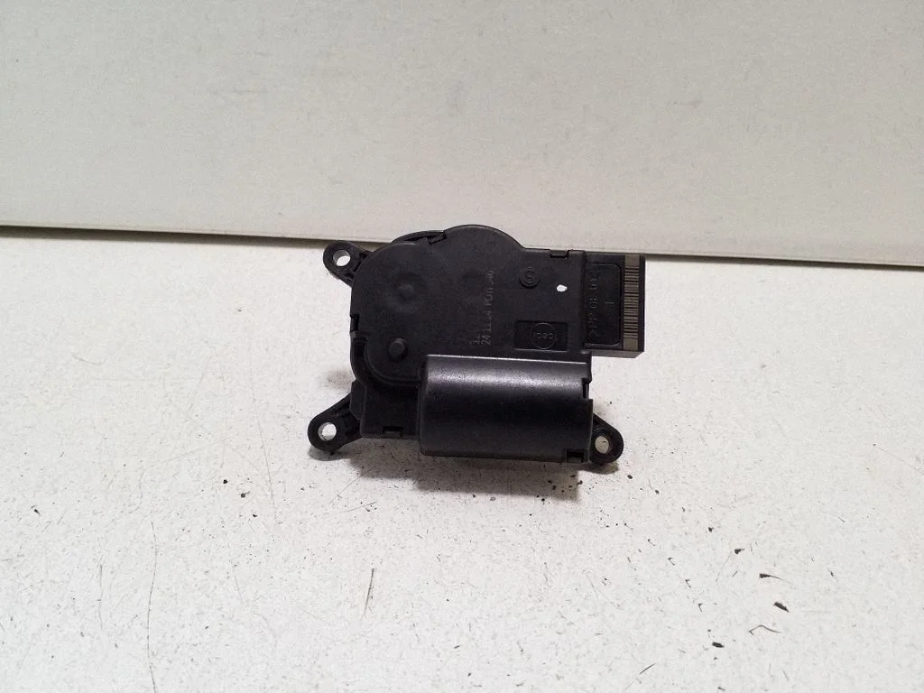 Silniczek klapki nawiewu T915266A
