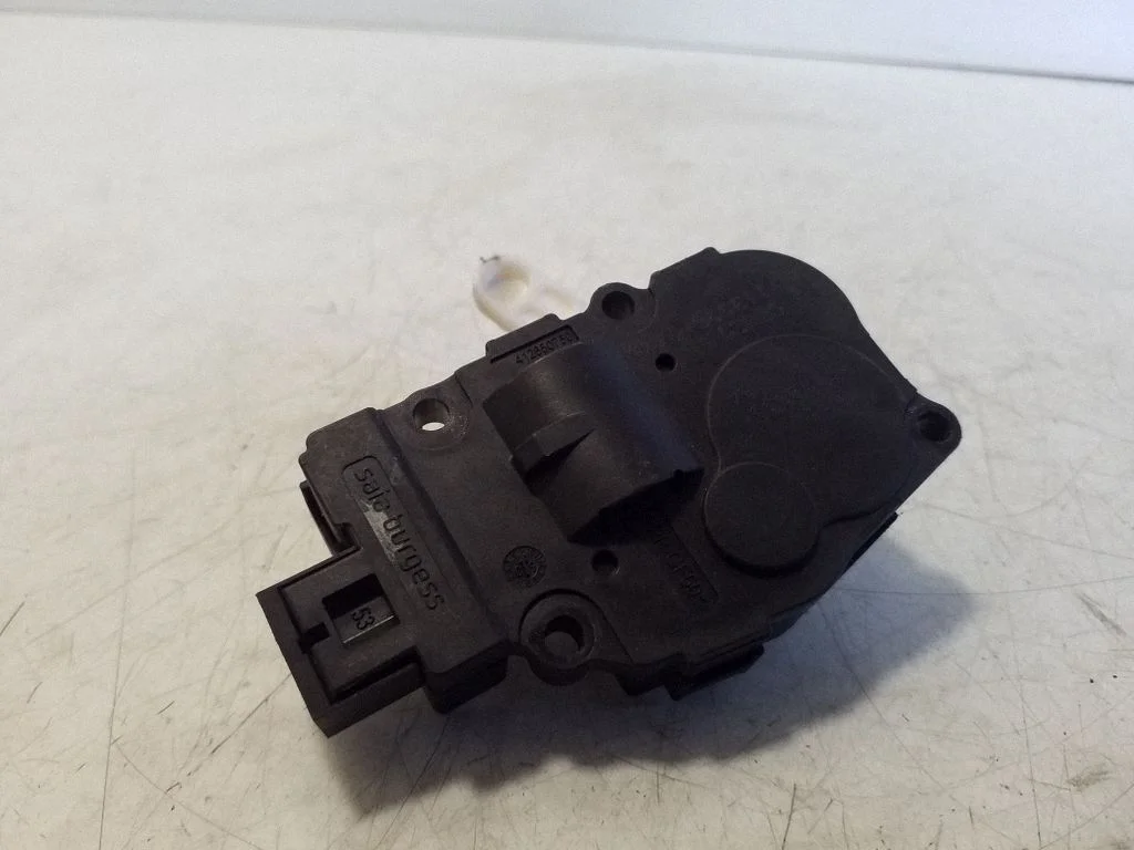 Silniczek klapki nawiewu MF1139300770 – Jaguar XJ X351 (2009-2019)