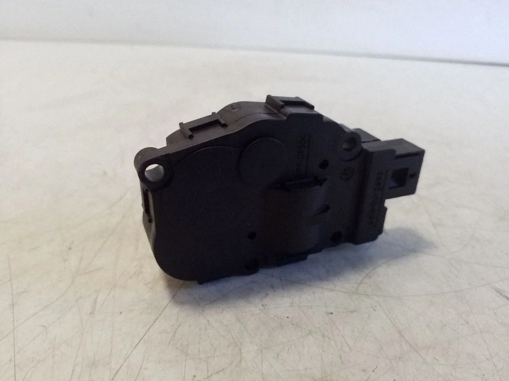 Silniczek klapki nawiewu MF1139300770 – Jaguar XJ X351 (2009-2019)
