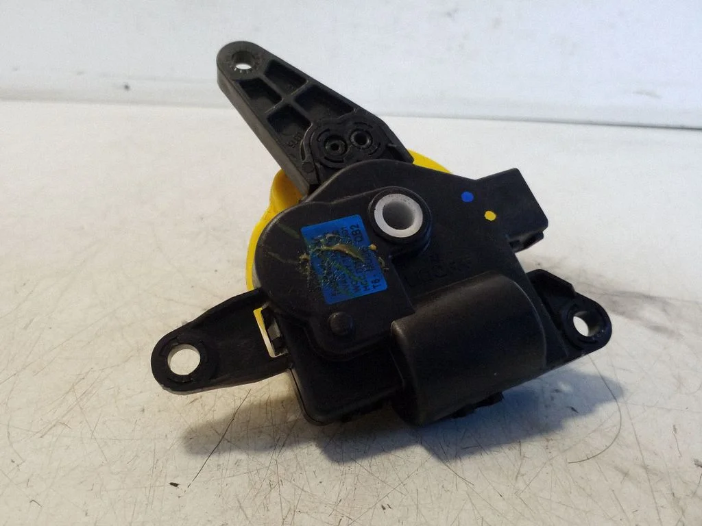 Air flap motor/actuator D266LYALA0