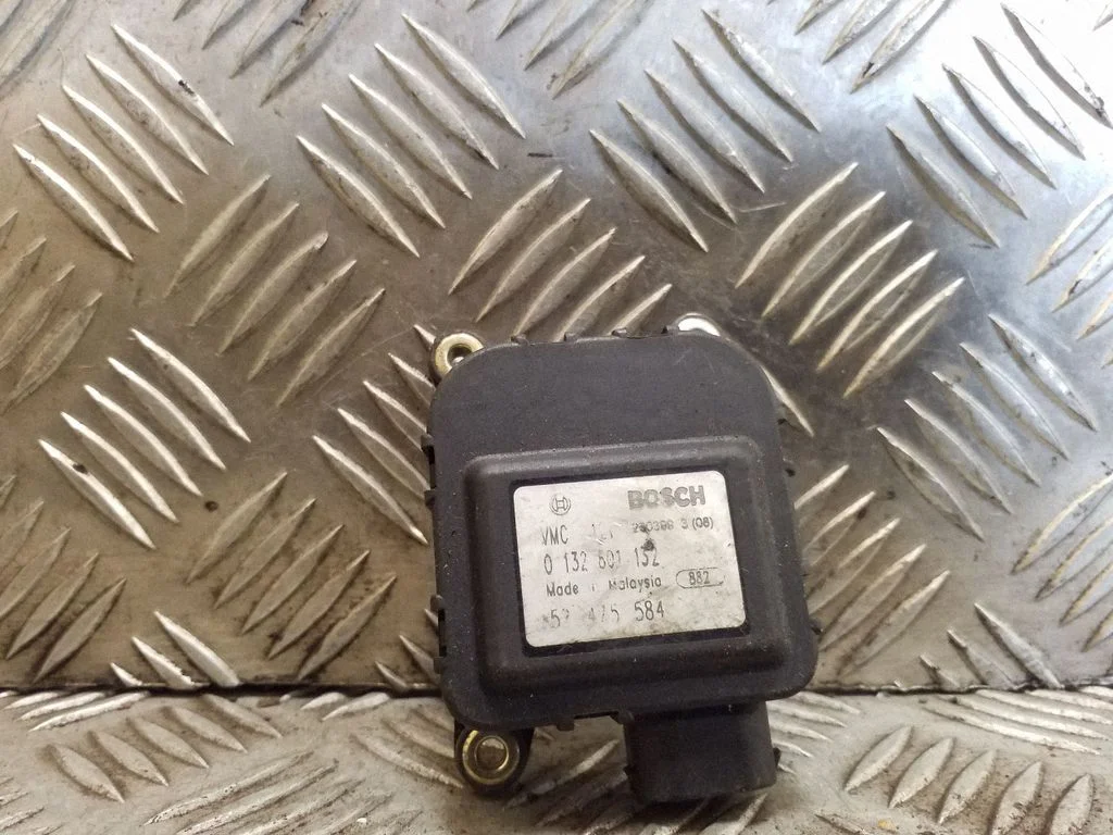 Silniczek klapki nawiewu 0132801132 – Opel Astra G (1998-2009)