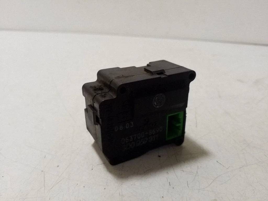 Air flap motor/actuator 3D0959311