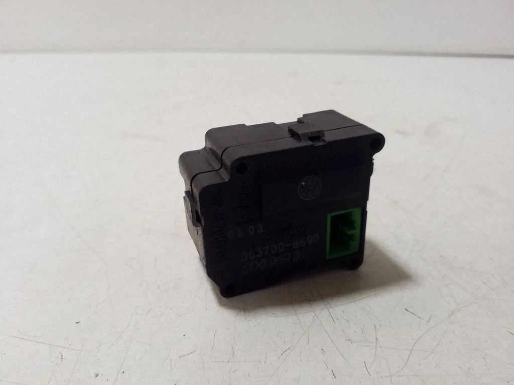 Air flap motor/actuator 3D0959311
