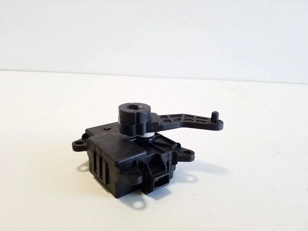 Õhuklapi mootor / ajam 277326RF0A